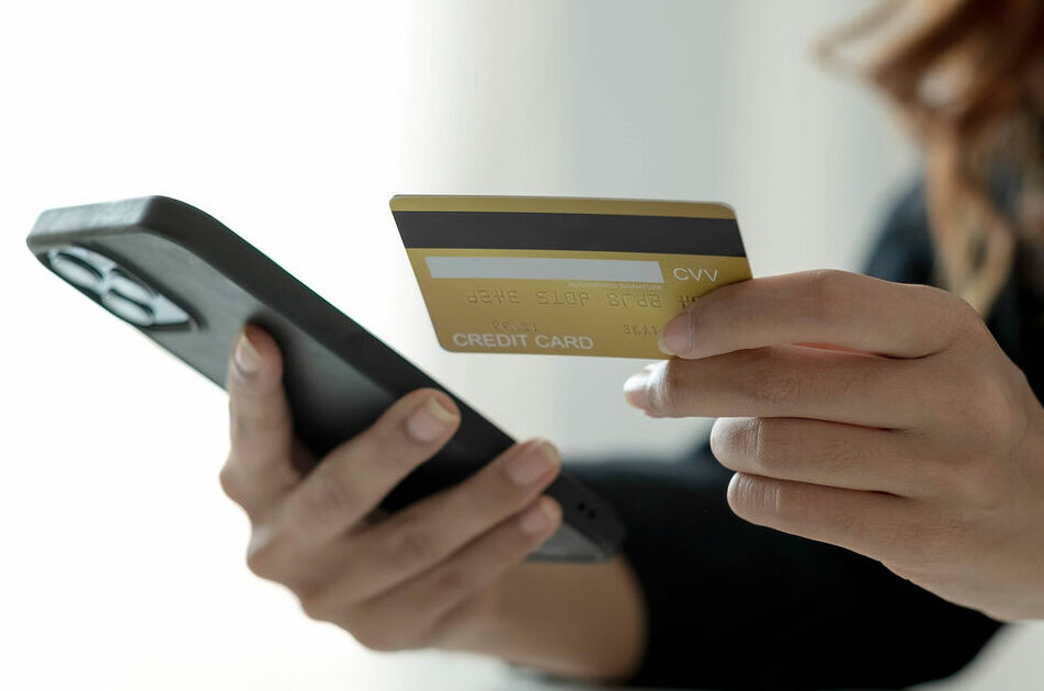 Preview Новый способ кражи денег у россиян через NFC