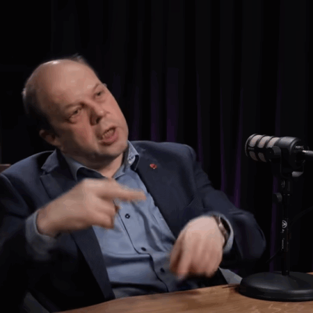 Олег Буклемишев: «Нынешние события вынуждают нас изменить экономическую модель»