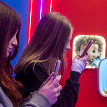 В России отменена вечная отчетность о рекламе для блогеров