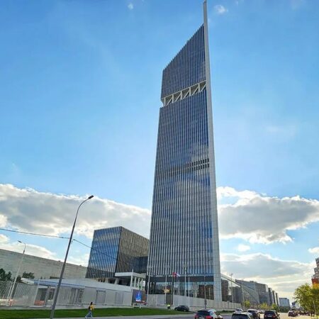 «ИКС Холдинг» переезжает в Национальный космический центр Москвы