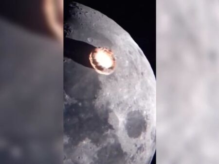 Подробности о вирусном видео падения астероида на Луну