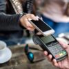 Россия переходит на бескарточные платежи: что ждет пользователей?
