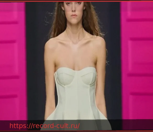 Genny: между романтизмом и дендизмом – показ со скульптурными нарядами