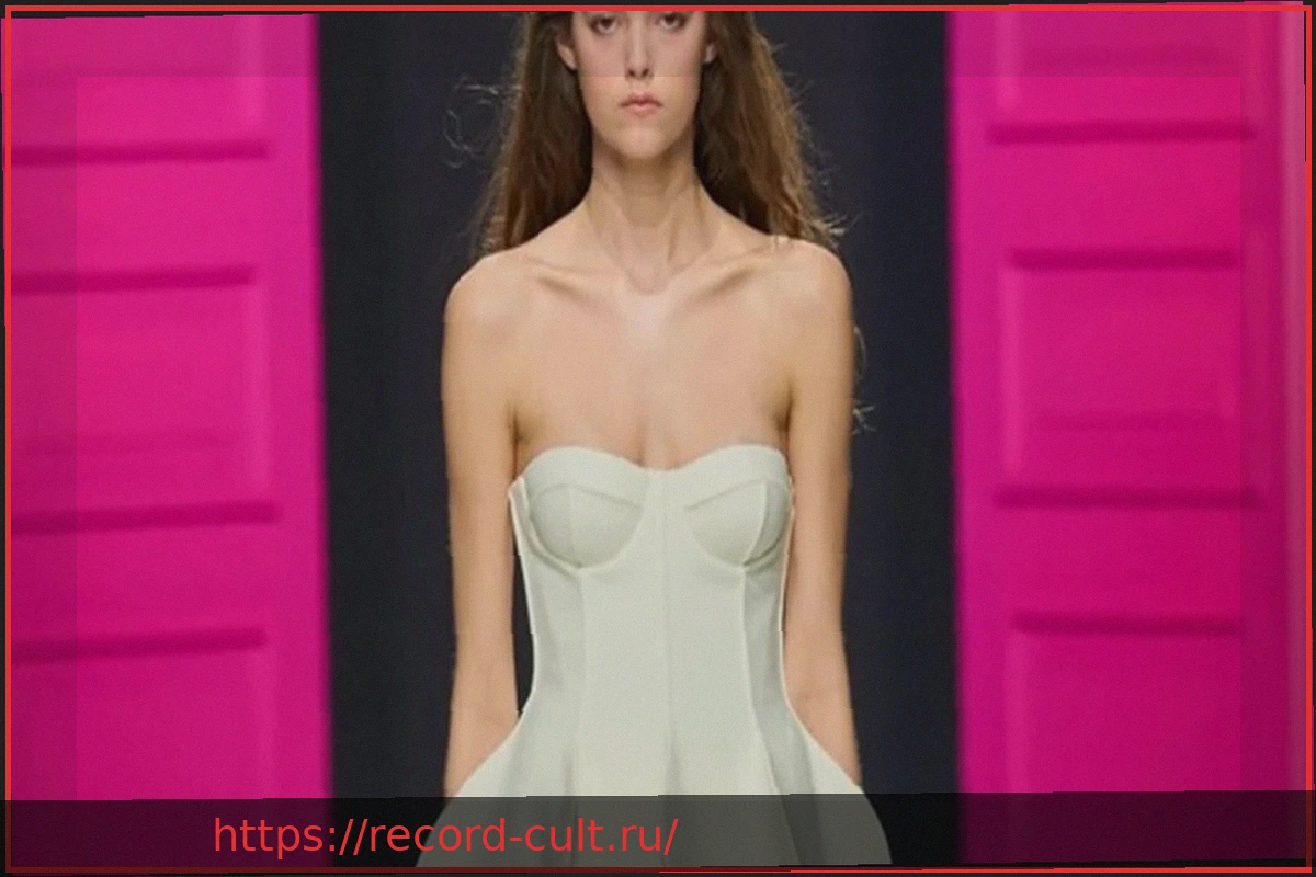 Preview Genny: между романтизмом и дендизмом – показ со скульптурными нарядами