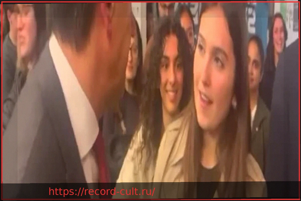 Preview Студентка обратилась к Конте: «Для политики диплом не нужен, а для судебной системы — да?»