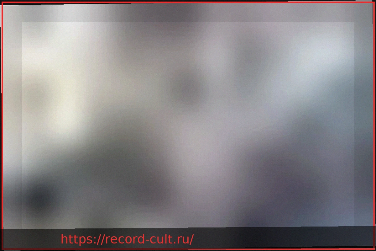 Preview Падение иранской ракеты в Тель-Авиве: инцидент между жилыми зданиями