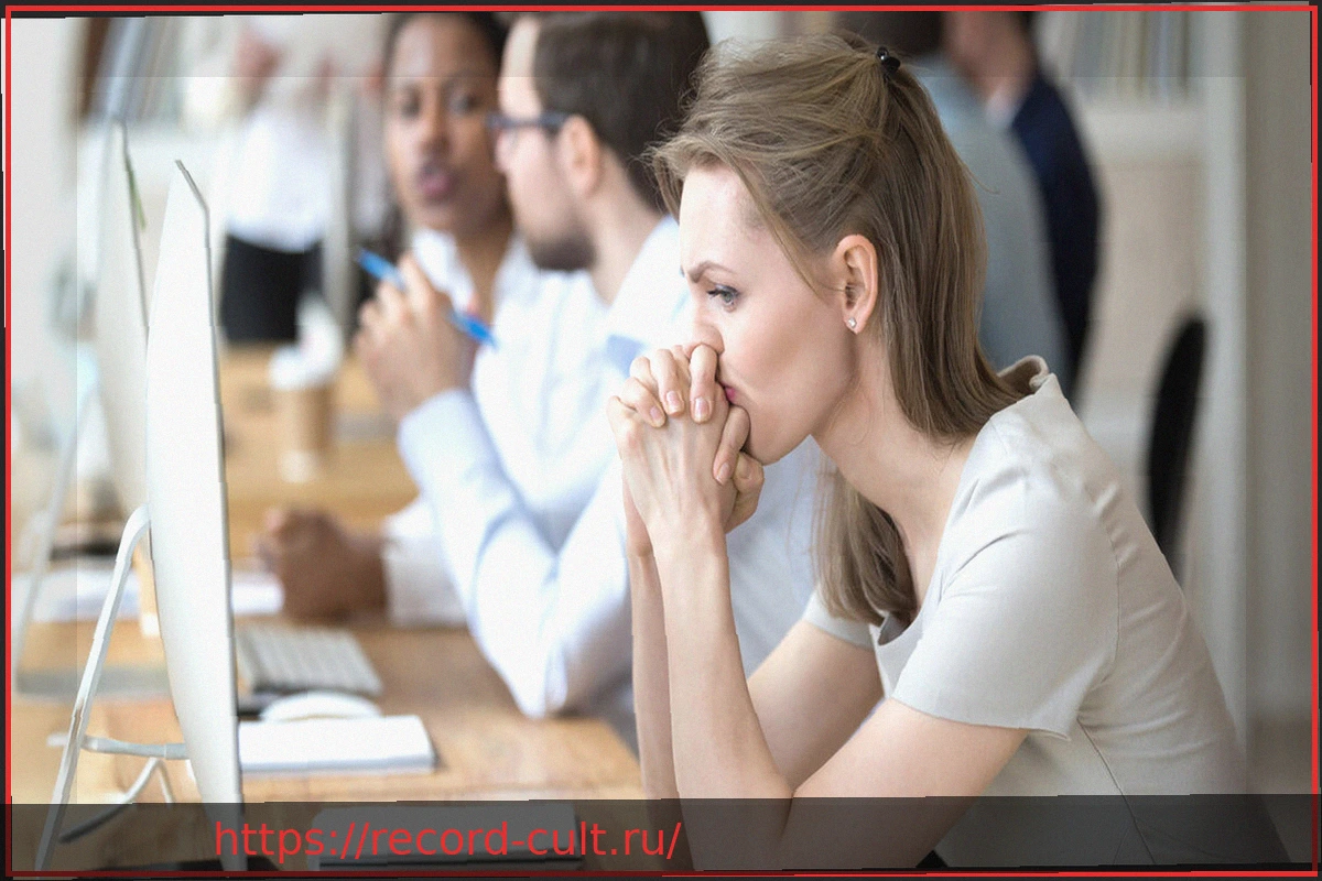 Preview Почему люди чувствуют себя одинокими на работе