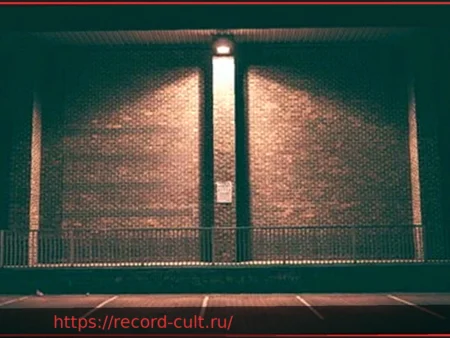 Равенна: Обвинение в сексуальном насилии над несовершеннолетней подругой в автомобиле