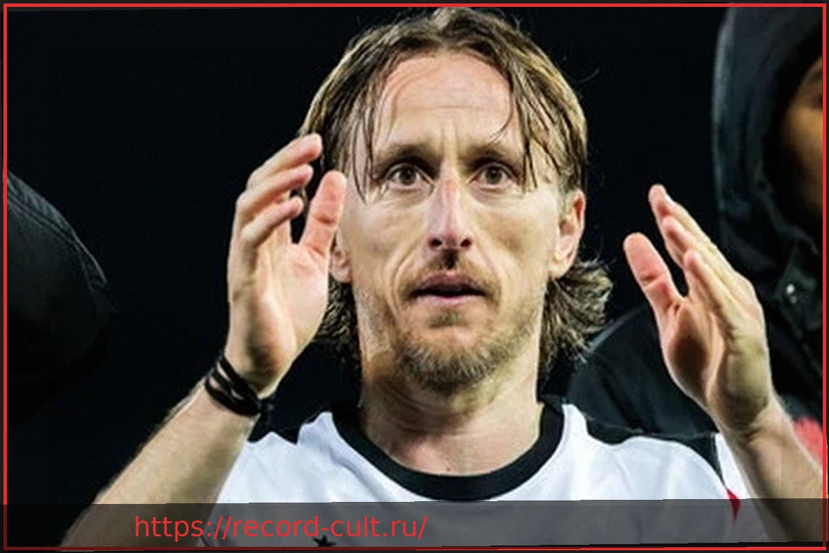 Preview Наполи побеждает Милан благодаря голу Политано и обгоняет его в таблице