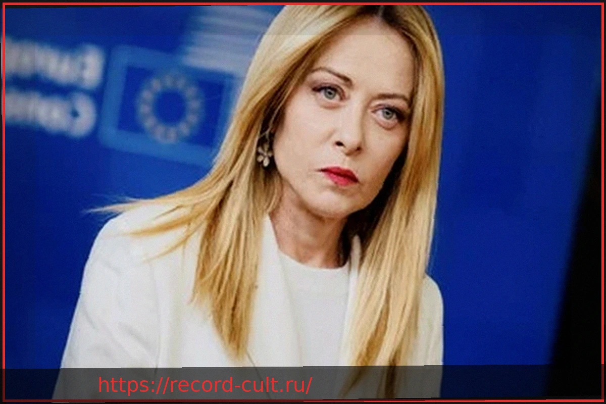 Preview Джорджа Мелони: «Мы решаем проблемы, оппозиция критикует с дивана»