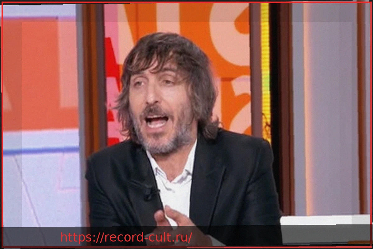 Preview Джузеппе Кручиани обрушивается на демократа Бенифеи: «Волна ханжества»