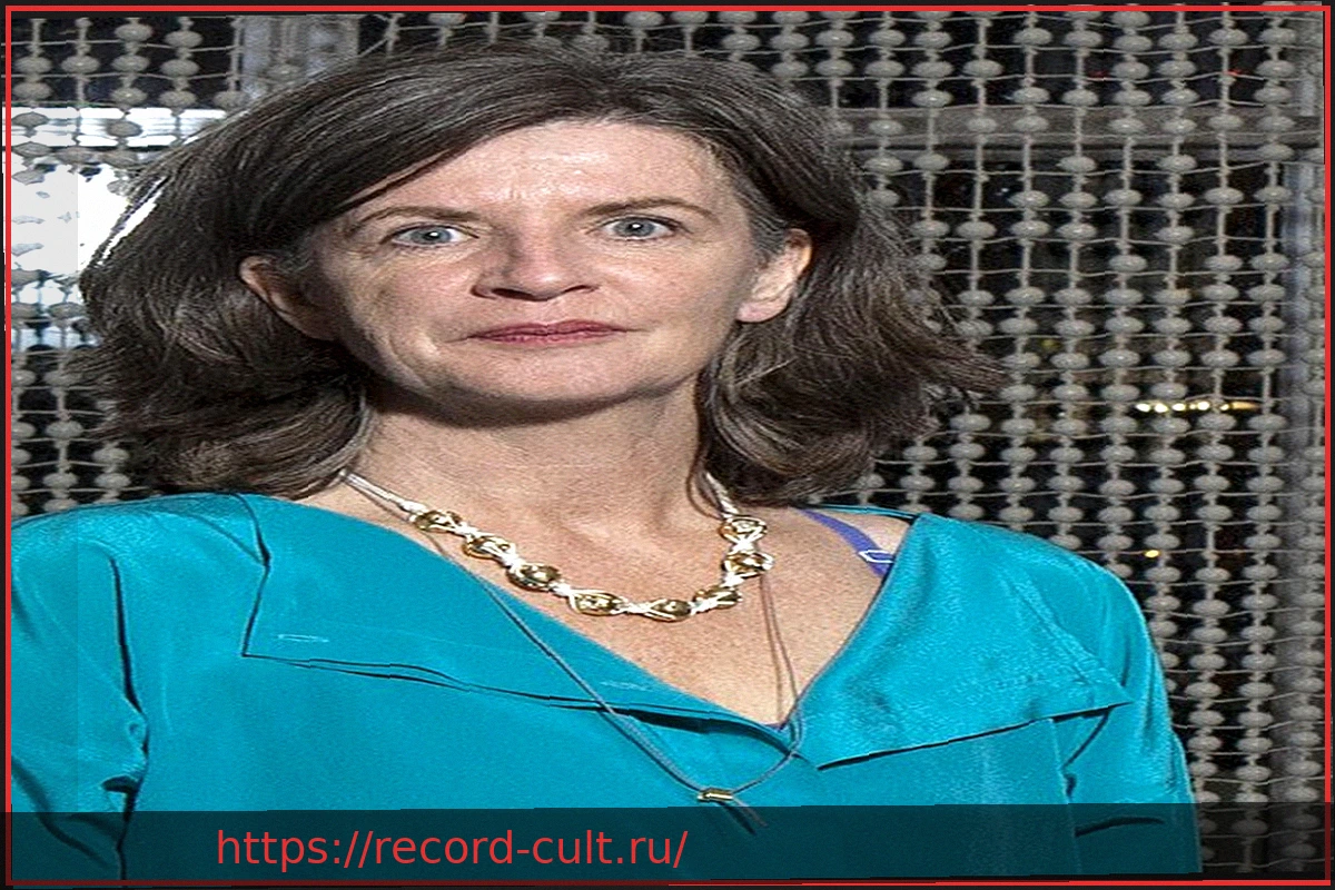 Preview Выставка Хеллы Йонгериус