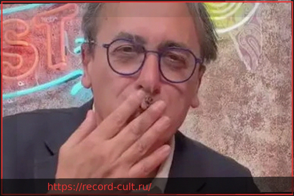 Preview Анджело Бонелли курит косяк в прямом эфире: «Легализуем!»