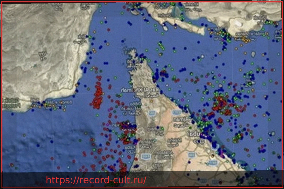 Preview Китайская танкер пересекает Ормузский пролив на фоне напряженности в Персидском заливе