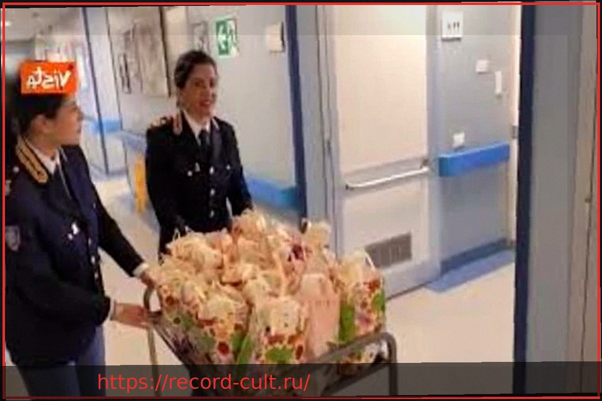 Preview Полиция Италии посетила Спинальное отделение больницы CTO в Риме по случаю Пасхи