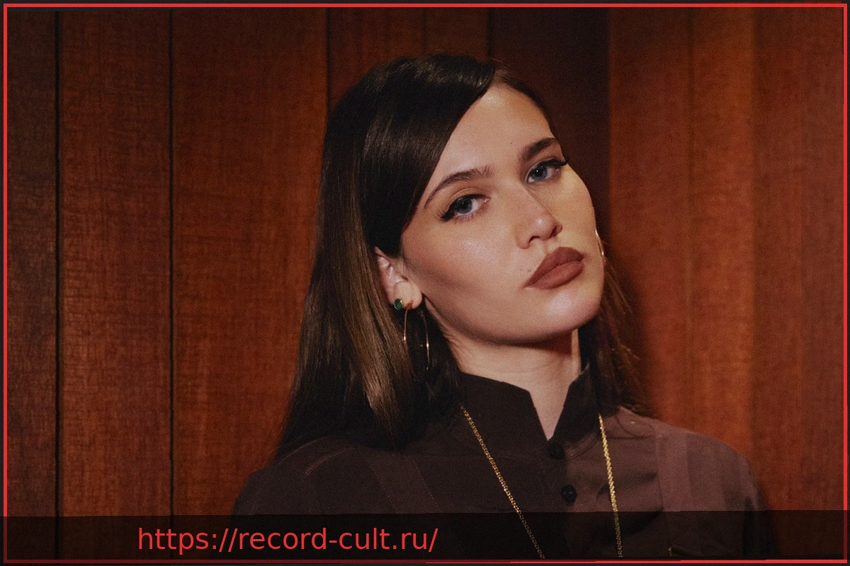 Preview Сиенна Спиро: Интервью о дебюте и новом EP