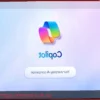 Microsoft скрывает Copilot в Windows 11, но сохраняет ИИ в приложениях
