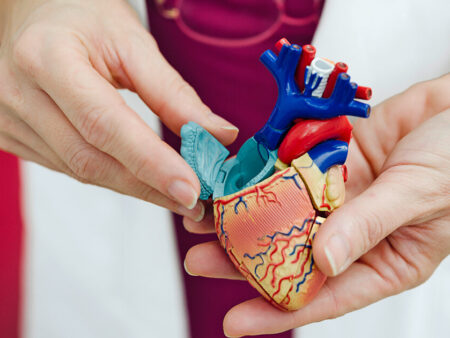 Как современная медицина спасает детей с врожденными пороками сердца
