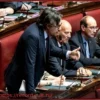 Скандал в парламенте: когда «гриллино» стало синонимом «кретина»