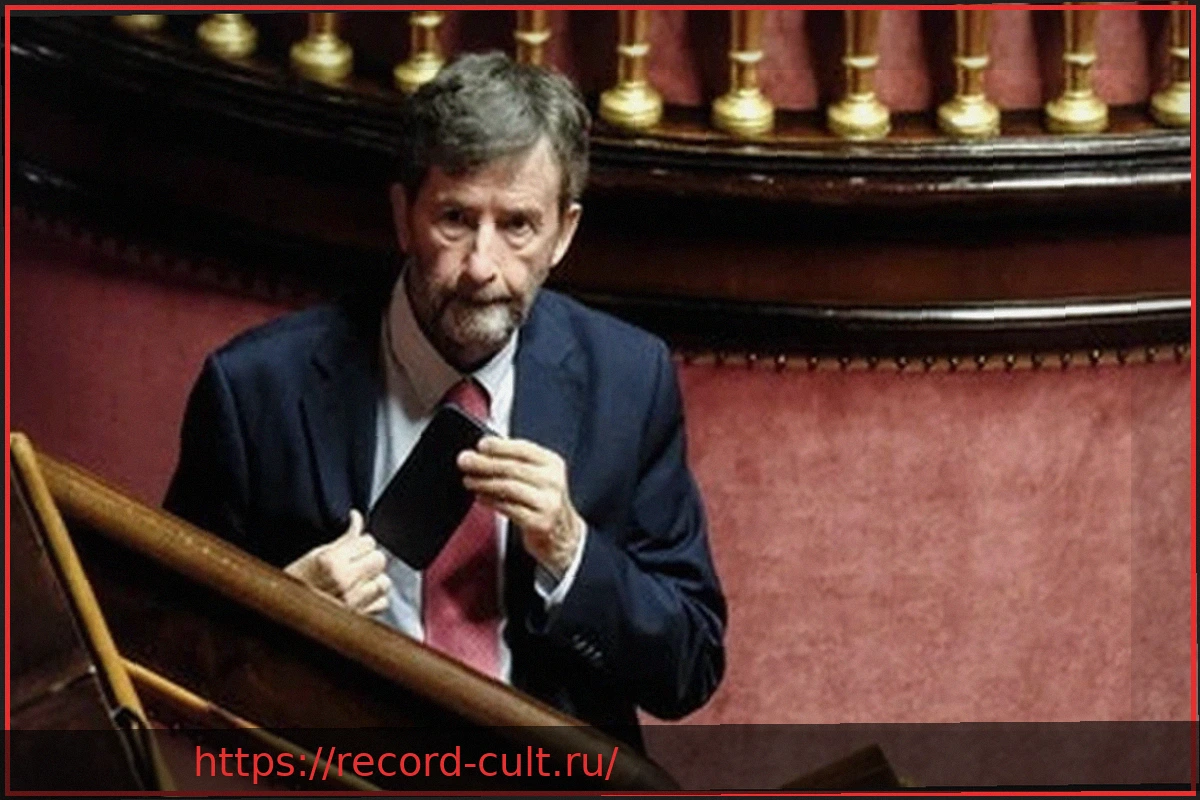 Preview Forza Italia contro Franceschini: «Vuole il Colle e svendere il Paese»